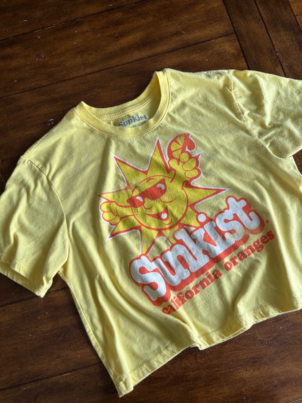 Sunkist woman crop top Yellow Graphic Tee size med